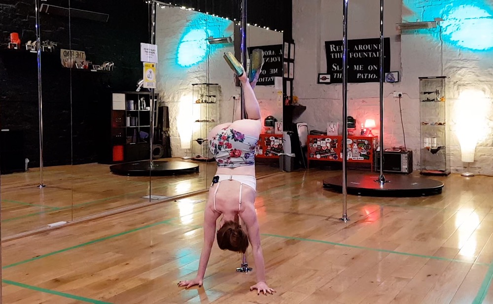 Butt Wiggle Handstand Pole Dance tutorial