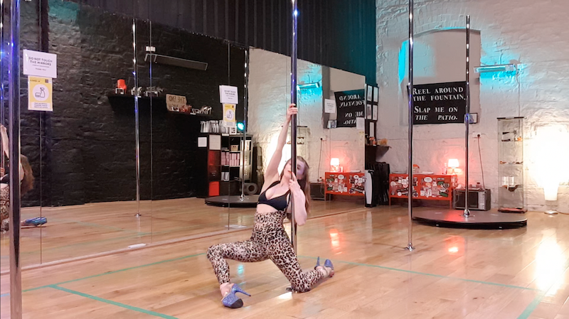 beginner improver level pole dance choreography tutorial june 2021
