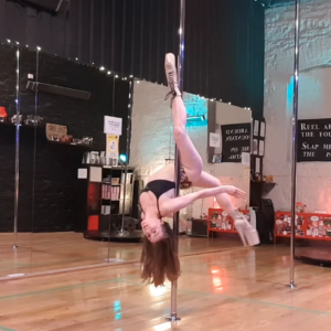 holly drop pole dance tutorial